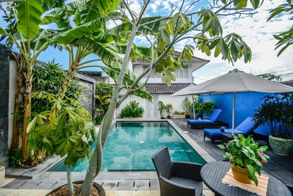 Sun Shoot Villas Seminyak Esterno foto