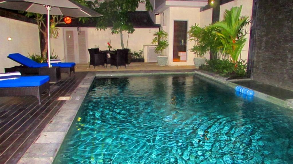 Sun Shoot Villas Seminyak Esterno foto